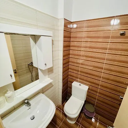 Jb Apartment
