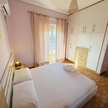 Διαμέρισμα Jb *